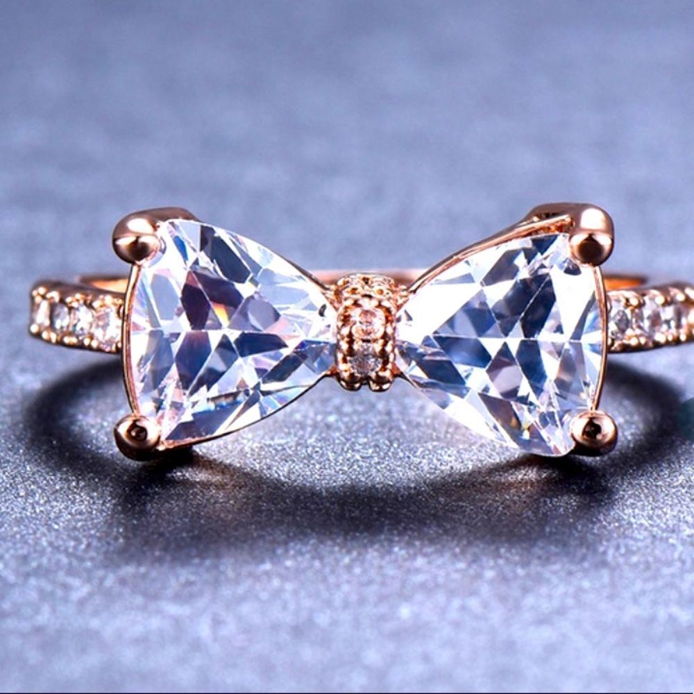 ✨Elegant Rose Gold Tone Bow ring✨